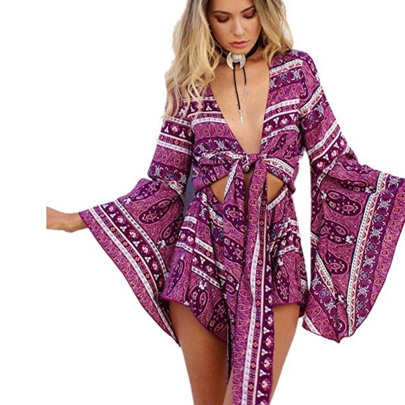 IMOGEN Tie Front Floral Romper - Picture 3 of 7